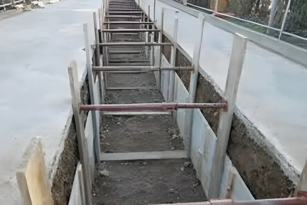 Main Cable Trench Construction for camso Loadstar's Loop 9 Press Project in Ja-Ela image