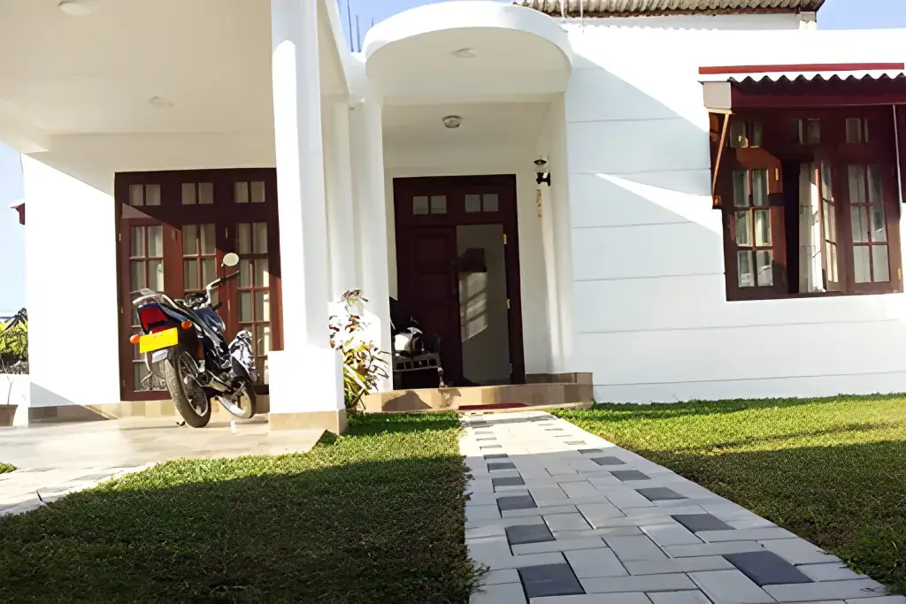 Construction of Luxurious House in Kandana Gallery 3 image