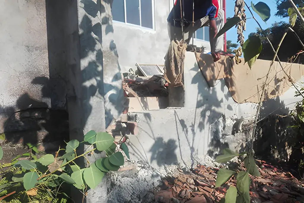 Construction of Retaining & Boundary Walls for Rathna Sri Ganarama Pothgul Viharaya - Batuwatta Gallery 6 image